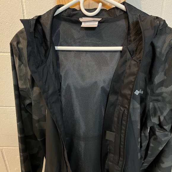 Columbia Rain Jacket - Picture 3 of 3